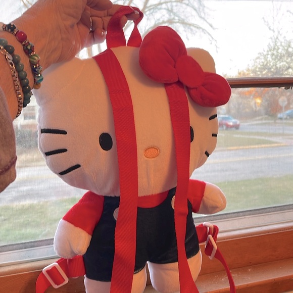 #Hello Kitty Backpack - Picture 4 of 5